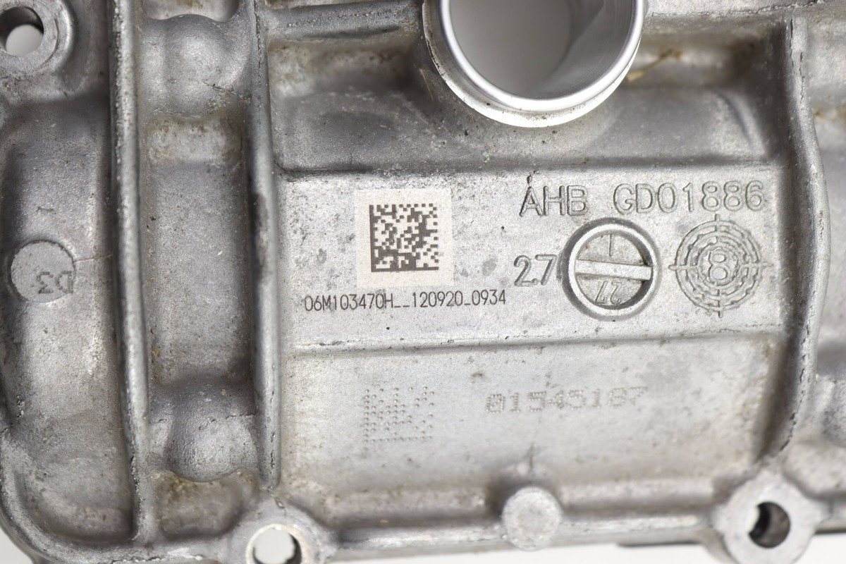 AUDI S5 SPORTBACK B9 - Right Engine Valve / Cylinder HEAD Cover 