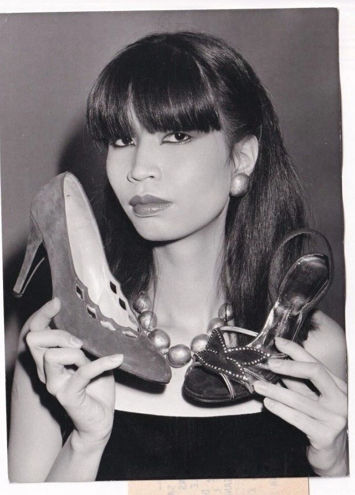 BELLES CHAUSSURES À TALONS HAUTS CHRISTIAN DIOR 1982 KEYSTONE ORIG photo Y 319