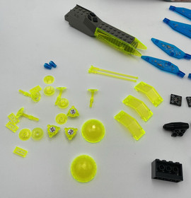 Lego 6969 Insectoids Parts Only and Manual