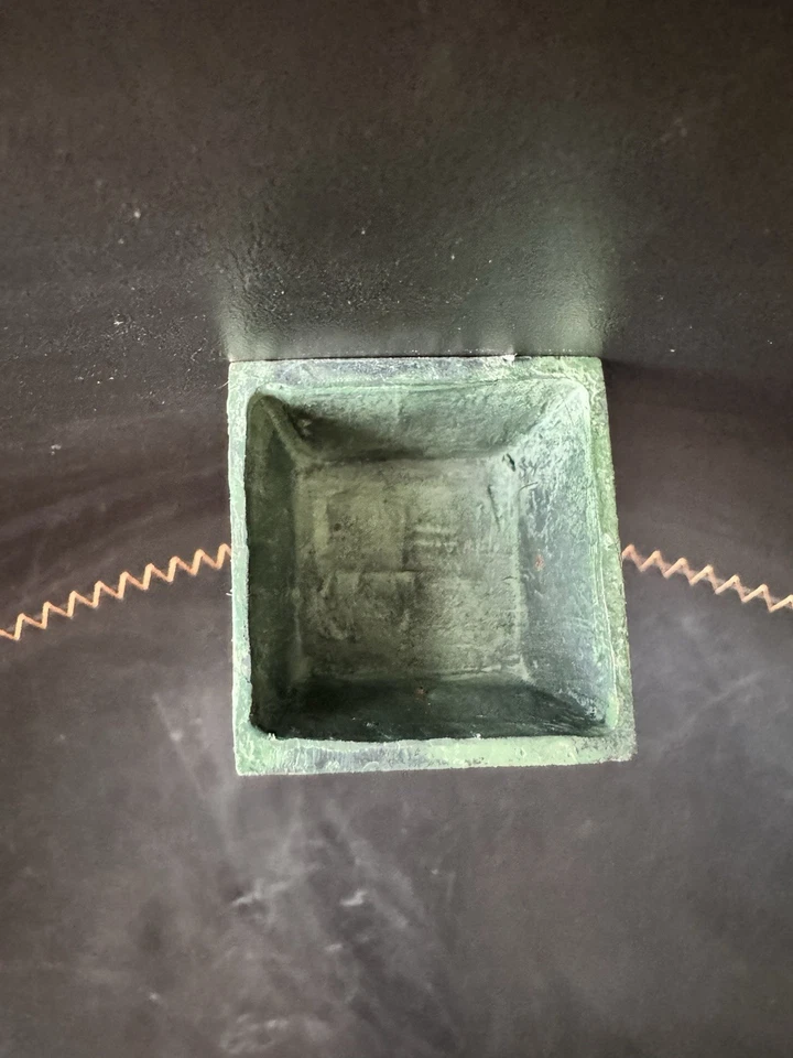 Replica of Sanxingdui Bronze Human Figure, Ancient Chinese, 10.2 in - Image 2 of 4