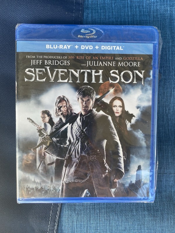Seventh Son (Bluray + DVD) No Digital LIKE NEW! Julianne Moore