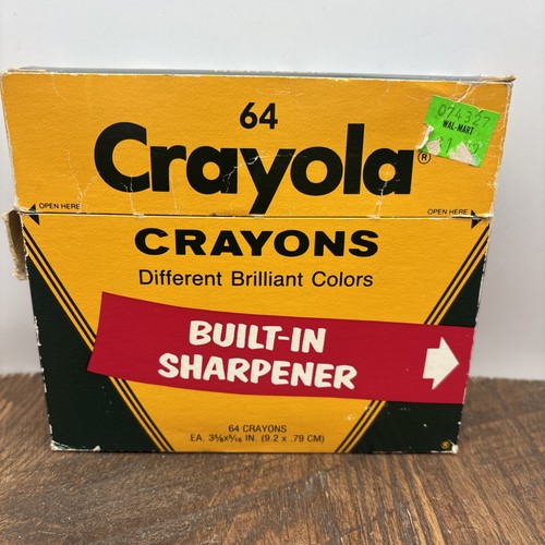 Vintage Crayola 64 Crayons Binney & Smith Brilliant Colors Built In Sharpener