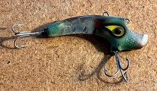 Vintage Kautzky SKITTER IKE lure (Green/Silver) Scale pattern First Made In 1955