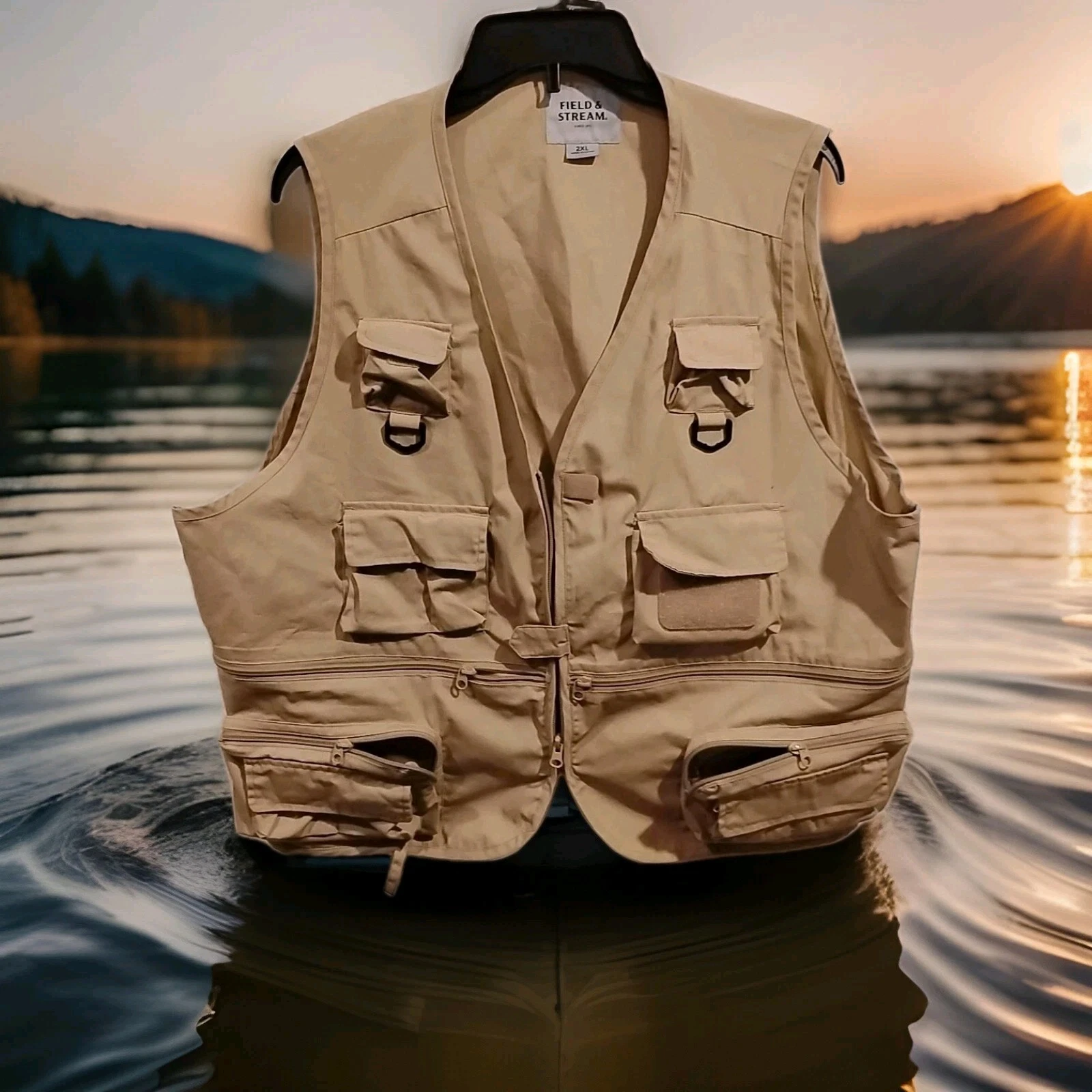 Fishing Vest Field & Stream Lined Zip Light Vest Multiple Pockets 2XL NEW!
Opens in a new window or