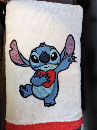 Disney Lilo & Stitch Heart Love Hand Towels Bath 16in X 28in NEW FREE SHIPPING