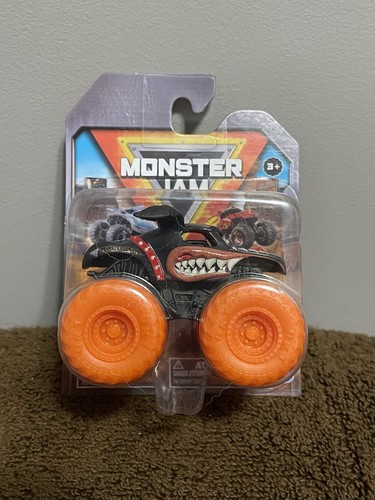Monster Jam Mini Monster Mutt 1:72 Scale - 第 1/3 張圖片