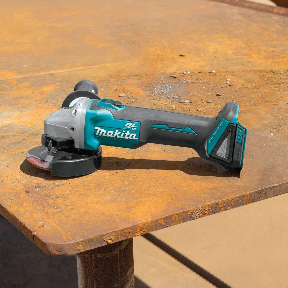 Makita XAG04Z 18V LXT Li Ion Brushless 4 1 2