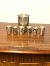 Piękne antyczne posrebrzane kubki do wódki z głową psa