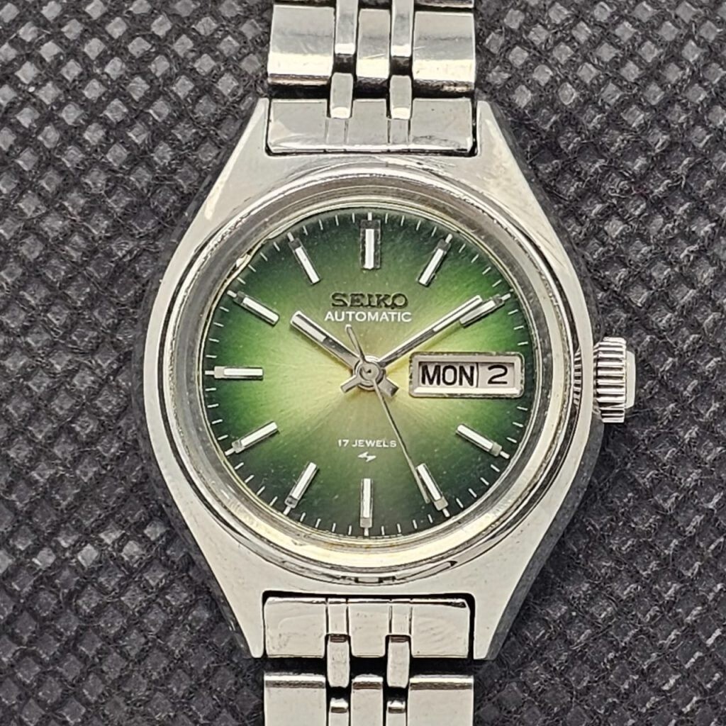 Seiko Automatic 2206-0250 Day/Date Vintage Women's Watch | eBay Seiko Automatic 2206-0250 Day/Date Vintage Women's Watch | eBay