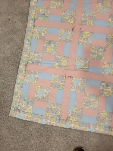 vintage hand made quilt - Picture 3 of 15