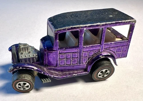 1968 Hot Wheels Redlines Classic 32 Ford Woody with Tan interior USA