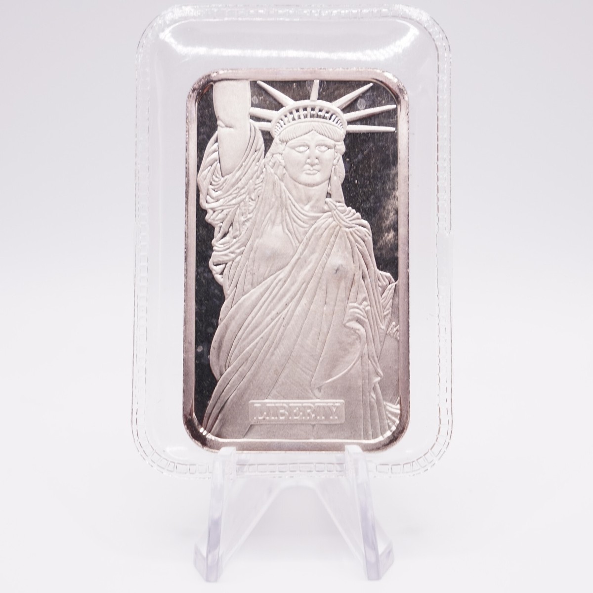 1982 JM MTB Statue of Liberty + Assay Certificate COA 1oz 999