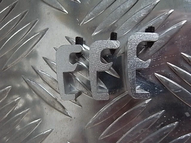 M UND S Halter für Magnetkontakt ETCS1-F für SC40 Pneumatikzylinder / ETSC40HMK