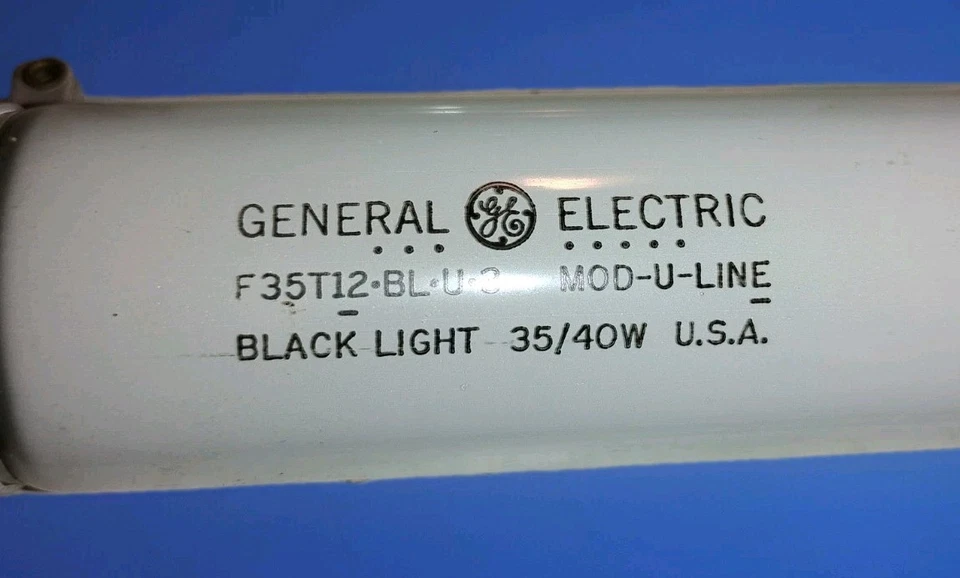 (1) *RARE Vtg *GE F35T12 blu 2 mod-u-line black light Bulb 12" L 3-5/8" Btw Ends - Image 4 of 4