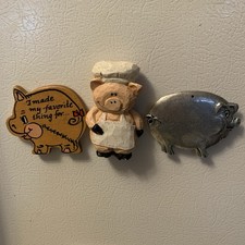 Lot 3 Pigs Piggy Fridge Magnets Pewter Wood Collection Cottage Whimsy Trinket