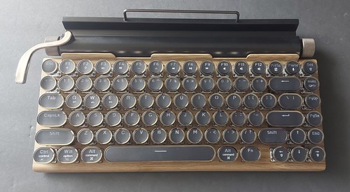 Taiahiro retro mechanical hotswappable Bluetooth keyboard color is Bronzed - 第 4/11 張圖片