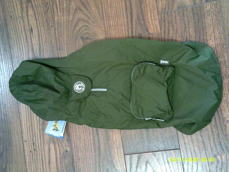 Fab Dog The Original Snap and Go Rain Jacket(NEW)