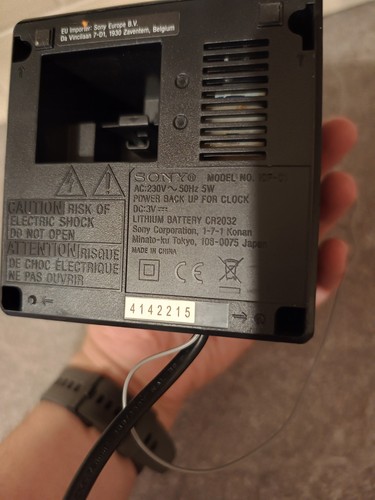 Sony ICF-C1 Cube Radiowecker - Schwarz - Bild 7 von 7