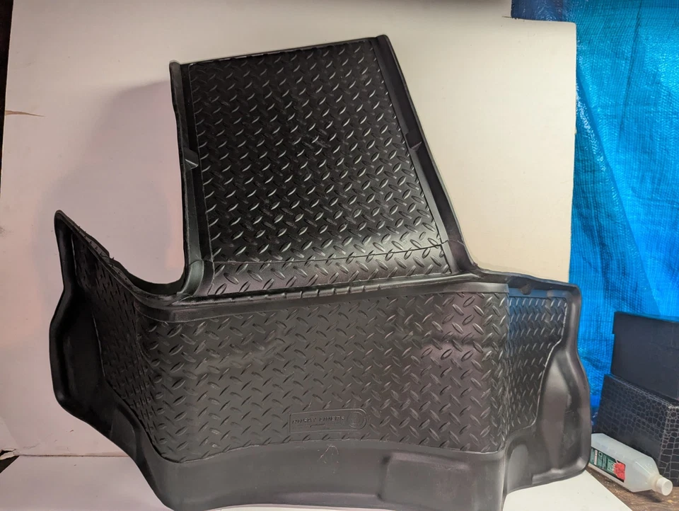 Forros Husky para Toyota Tundra 2008-14 forros de piso de asiento trasero moldeados personalizados 7557 Foto 4 de 4