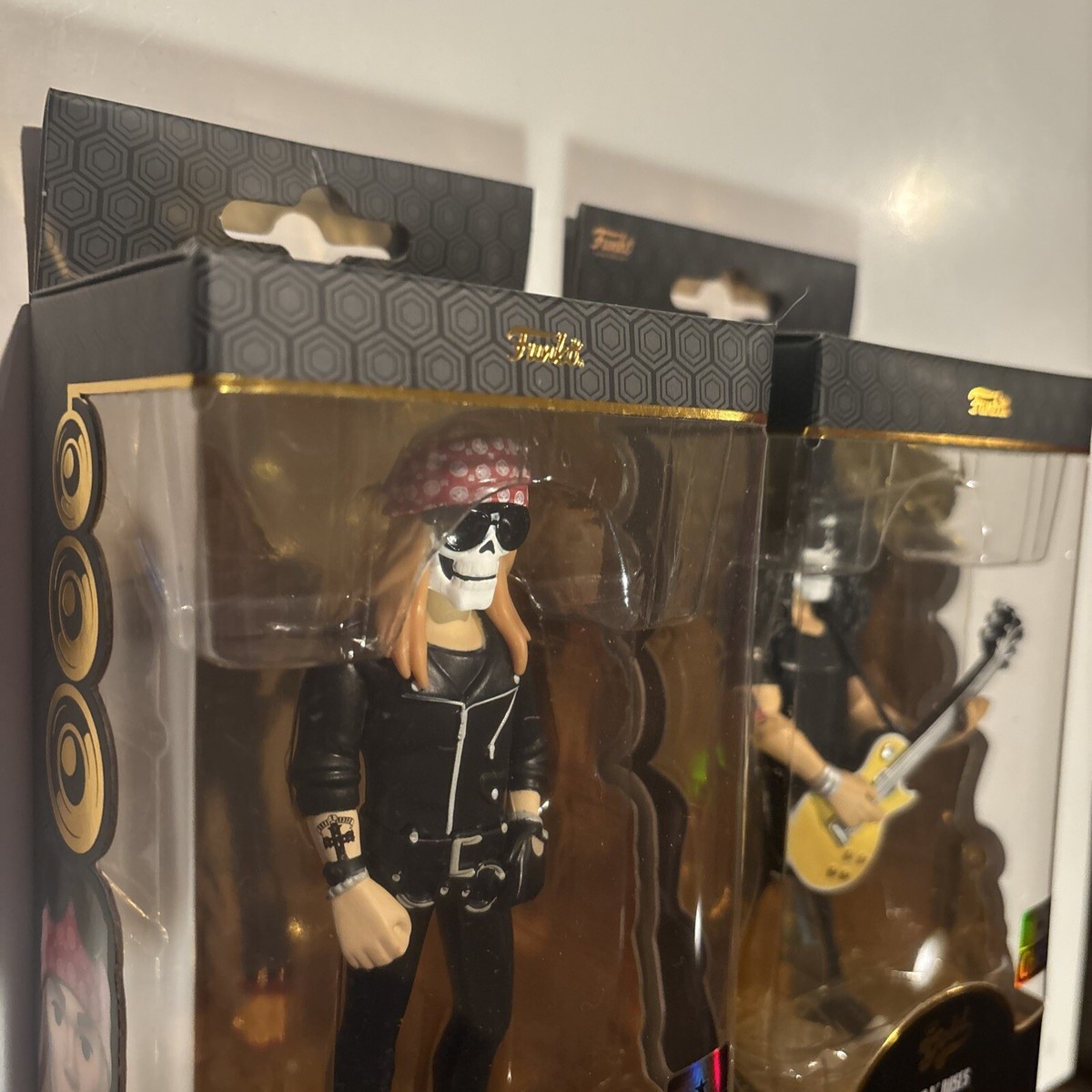 Guns N’ Roses・Vinyl Gold・3体セット!! 新品・未開封品 Funko Gold Guns N' Roses 5” SLASH & AXL ROSE figures CHASE