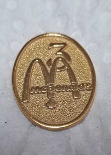 3 Year Collectible McDonalds Gold 10K Pin - Picture 1 of 7