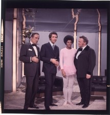 Tom Jones Paula Kelly Victor Borge Harry Secombe Original 2 1/4 Transparency