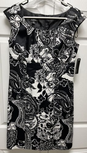 AGB Black & White Floral Womans Dress Sleeveless Size 6P