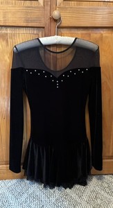 Chloe Noel Black Velvet Test Dress - Size Adult Medium