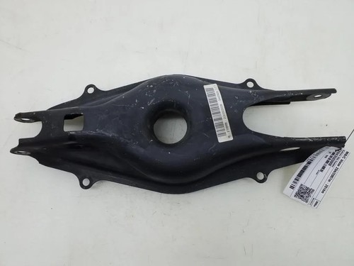 MERCEDES-BENZ C W204 Querlenker hinten rechts A2043503008 2008 20978129