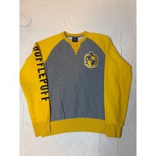 Harry Potter Sweatshirt Mens Medium Grey Yellow Hufflepuff Universal Studio