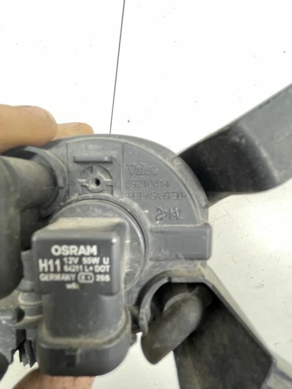 2007 AUDI A4 SEDAN FRONT RIGHT FOG LAMP OEM+ - Image 3 of 4