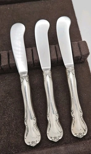 TOWLE Sterling French Provincial Butter Knives - Set of 3 No Monogram 5 7/8"