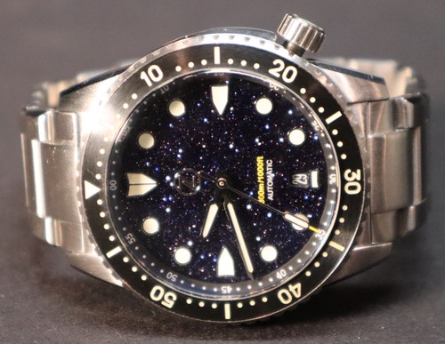 Zelos Mako V3 Aventurine 300M Diver Steel 40mm Automatic Watch Tested