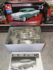 AMT ERTL 1956 Ford Victoria Model Kit 1/25 Scale Classics 31545