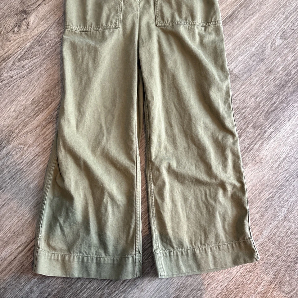 Women’s Gap Olive Green Utility Jumpsuit Size 00 With Pockets - Image 4 of 4
