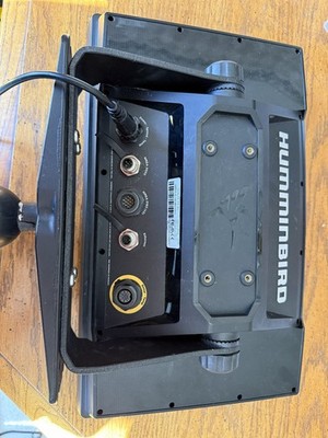 Humminbird SOLIX 15 SI G1 Fish Finder Chartplotter GPS CHO