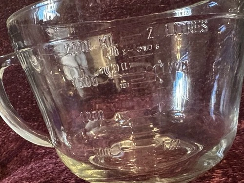 Fire King Anchor Hocking 8 Cup/ 2 Quart Measuring Cup  VTG