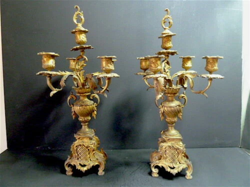 Objets du XIXe siècle et avant Napoléon III en bronze
