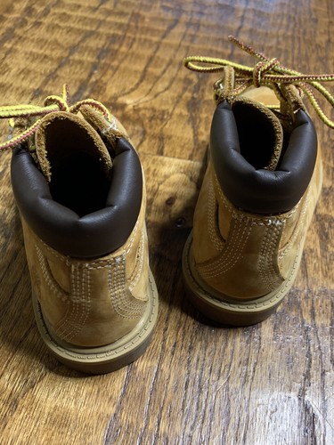 Botas Timberland para Niños Pequeños Impermeables Primaloft 6" Premium Trigo Unisex Talla 8.5 - Imagen 5 de 10