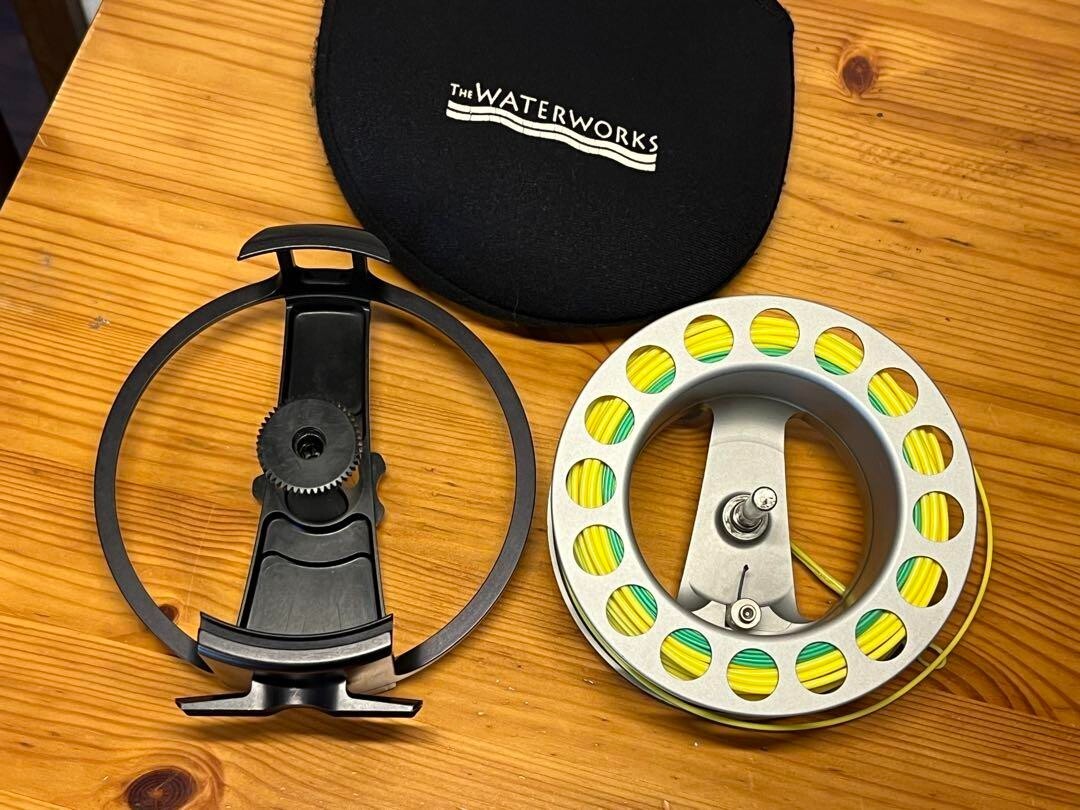 Waterworks Force 3.5 Fly Reel Excellent +++++ w/Case From Waterworks Force 3.5 Fly Reel Excellent +++++ w/Case From