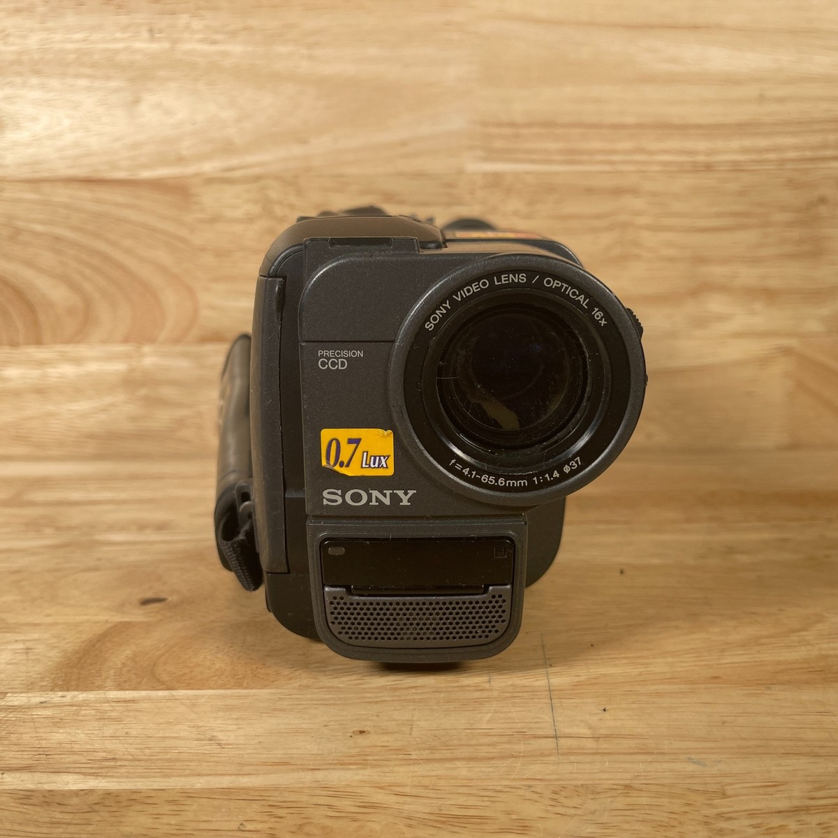 Sony Handycam Vision CCD-TRV25 8mm Video8 XR Video Player