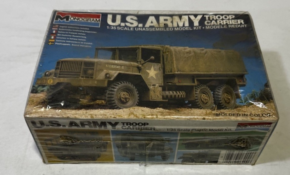 MONOGRAM 6400 LOT DE 2 CAMIONS US ARMY TROOP CARRIER DEJA MONTES +BOITE+ NOTICES