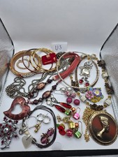 Vintage Beautiful Jewelry Lot. U3