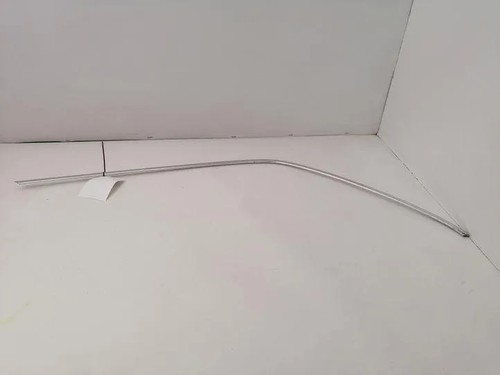 MERCEDES-BENZ COUPE C123 Türfensterleiste hinten links W123 2.00 21222333