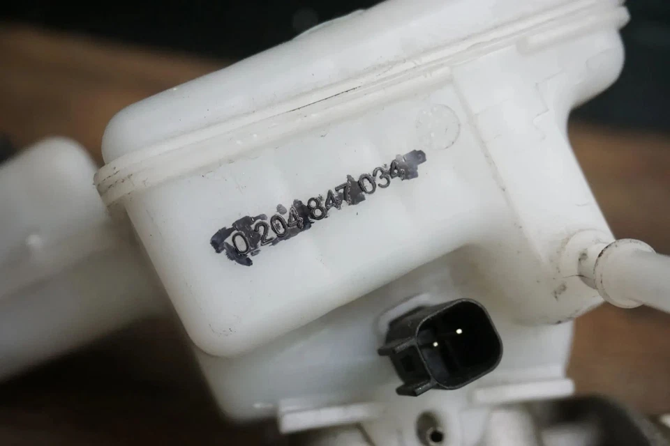 2179390 POMPA FRENANTE CILINDRO PRINCIPALE KTH1BC2004AB 0204847034 754067 Ford - Immagine 3 di 4