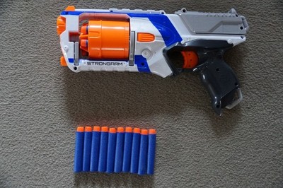 Nerf N-Strike Elite Strongarm