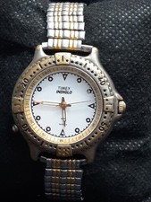 TIMEX Women's Woman's White Dial 35mm Indiglo doesn't work New Btry Works