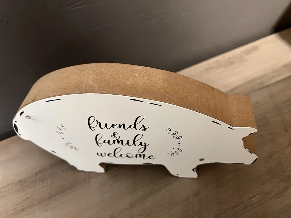Friends & Family Bienvenido Cerdo Rústico Madera Granja Campo Mesa Decoración Foto 4 de 4