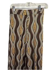 Women  s Retro Inspired Wide Leg Pants With A 70  S Ripple Print.