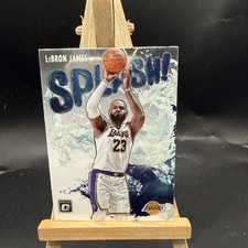 2021-22 Optic Basketball #11 LeBron James 🏀SPLASH🏀 Insert - Los Angeles Lakers